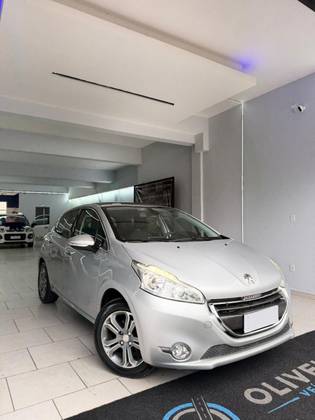 PEUGEOT 208 1.6 GRIFFE 16V FLEX 4P AUTOMÁTICO